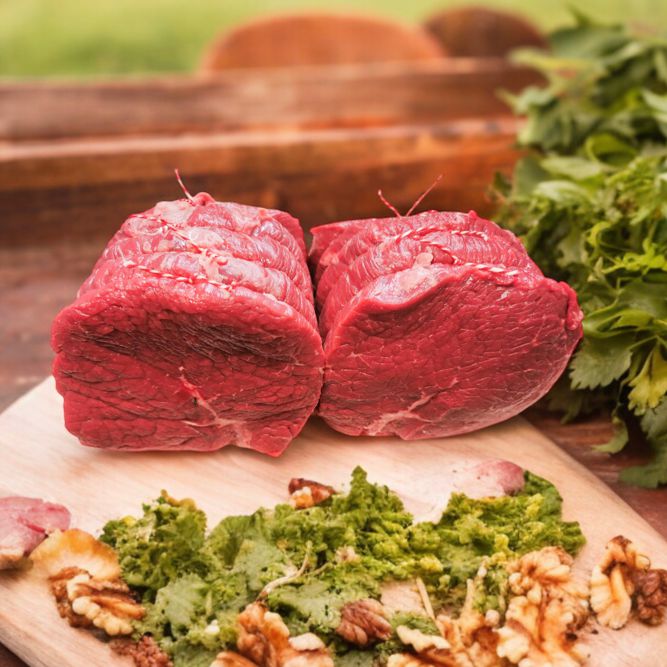 Zum selber Kochen - ROASTBEEF mit Walnuss-Kräuter Pesto