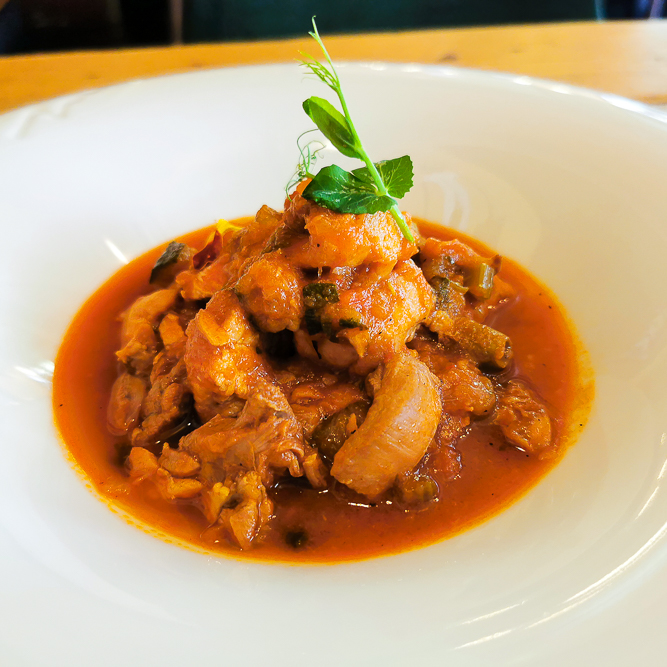Poulet Basquaise