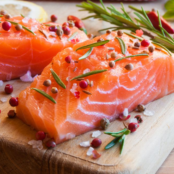 Hausgebeizter isländischer Lachs