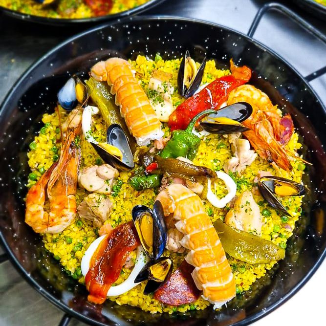 LA PAELLA - Ein Hauch Mittelmeer und Safran